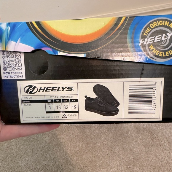 Heelys Pro 20 Skate Shoe- Kids - Picture 15 of 15